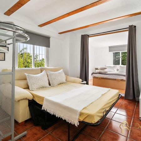 Casa De 2 Dormitorios Con Piscina Privada Y Desayuno Incluido En Alhaurin Alhaurín de la Torre Екстериор снимка